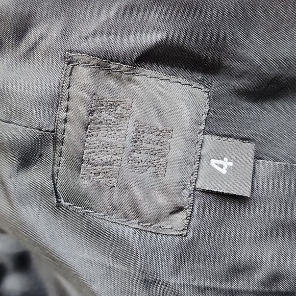 ANNA SUI Tweed Rosette Embellished Peplum Jacket sz 4 Women's - Picture 6 of 8